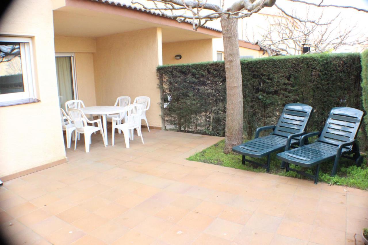 Port Estrella 24 Villa Roses Eksteriør bilde