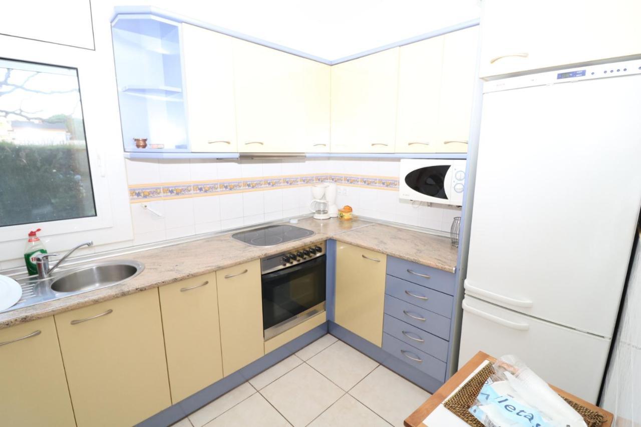 Port Estrella 24 Villa Roses Eksteriør bilde